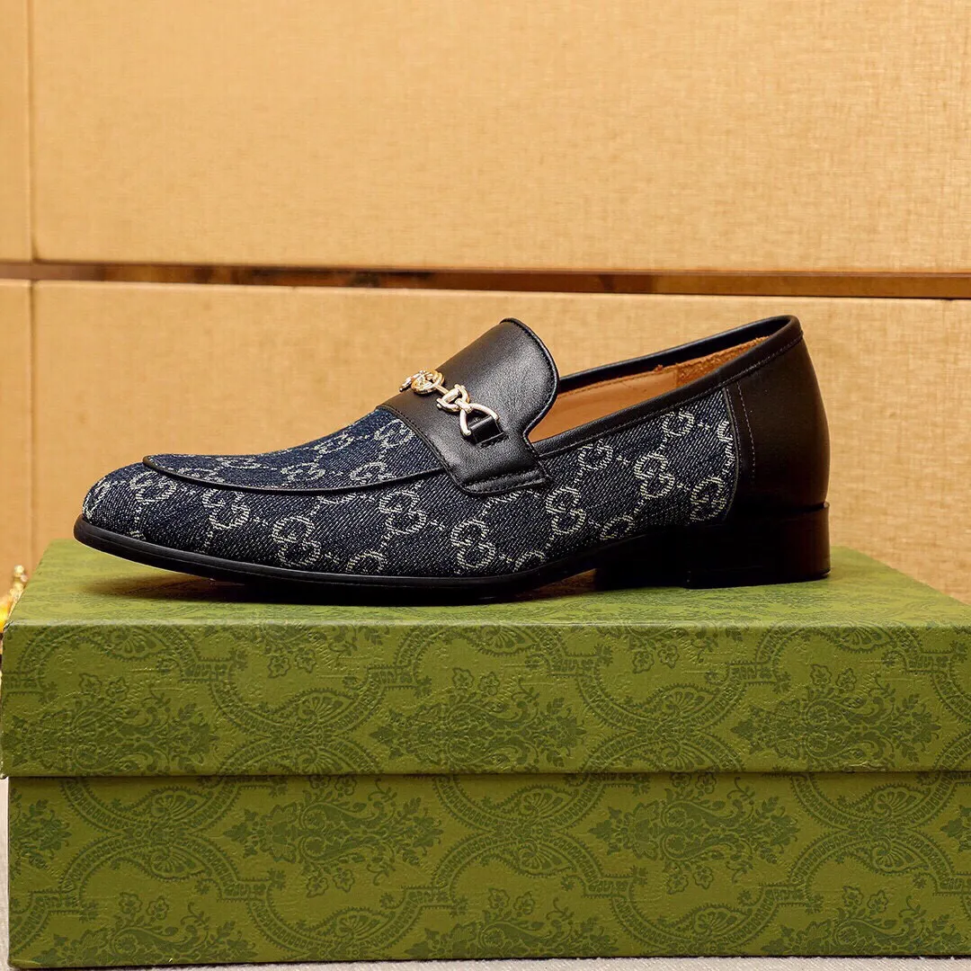 Men's shoes 💰540 💐 GUCCI official website dress shoes 🌀 Italian 🇮🇹 imported denim upper ➕ top imported water-dyed cow 🐂 leather lining 💋 fine handmade original outsole, the real thing looks better when photographed in person Standard size 38-44 (45🉑️customized)